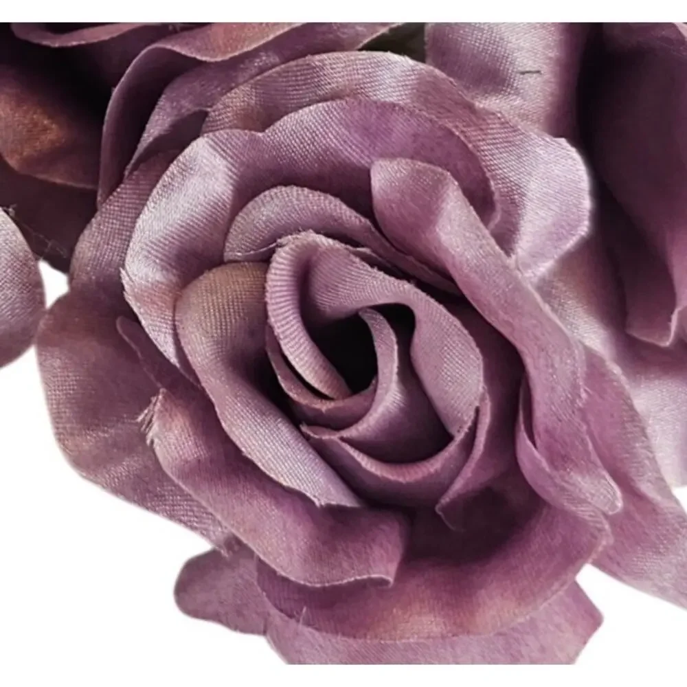 25 Plum Purple Satin Rose Heads Stemless Wedding Floral Craft DIY 2.5in